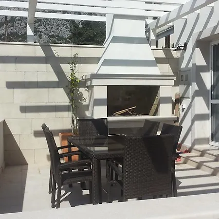 Anna Dom wakacyjny *